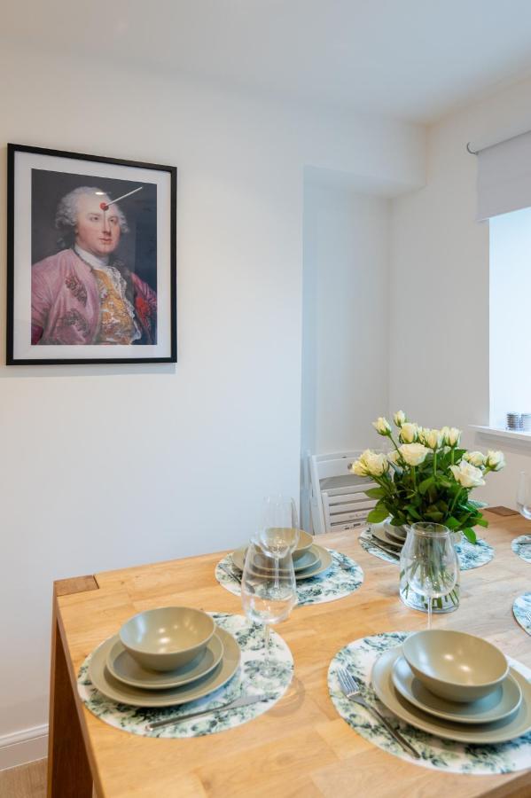 The Pinkish House - 4 Bed Home In The Town Centre Blairgowrie and Rattray Екстериор снимка