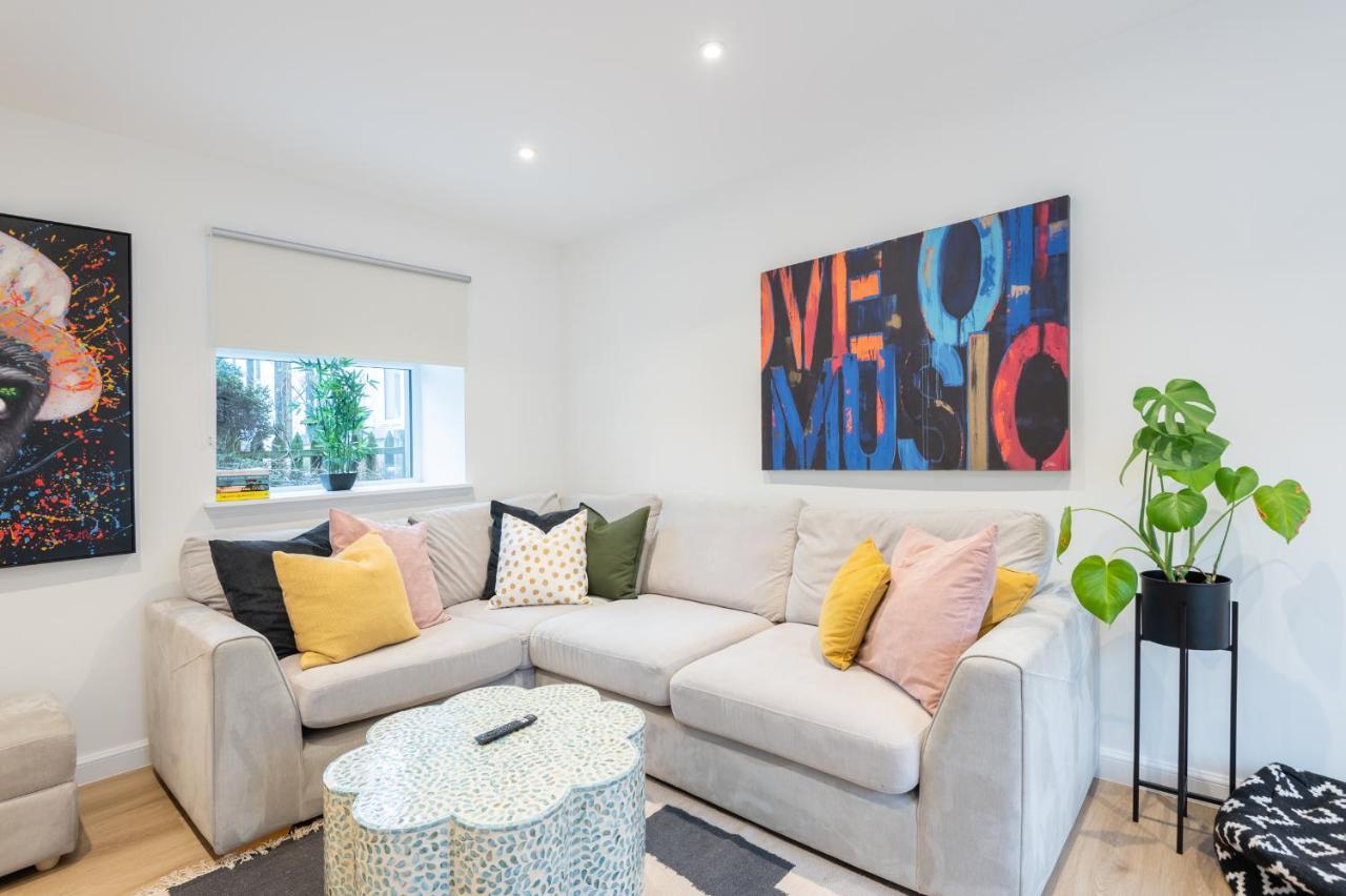 The Pinkish House - 4 Bed Home In The Town Centre Blairgowrie and Rattray Екстериор снимка