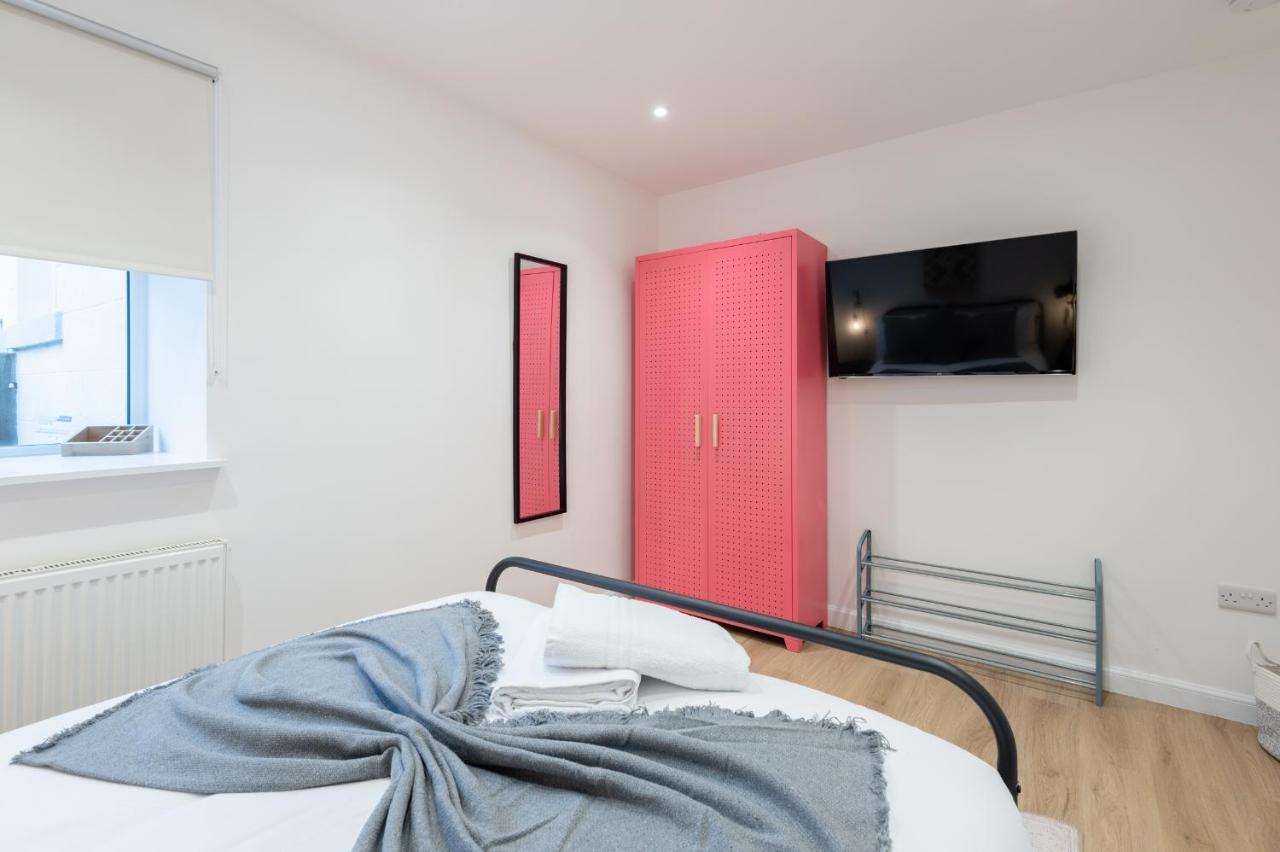 The Pinkish House - 4 Bed Home In The Town Centre Blairgowrie and Rattray Екстериор снимка