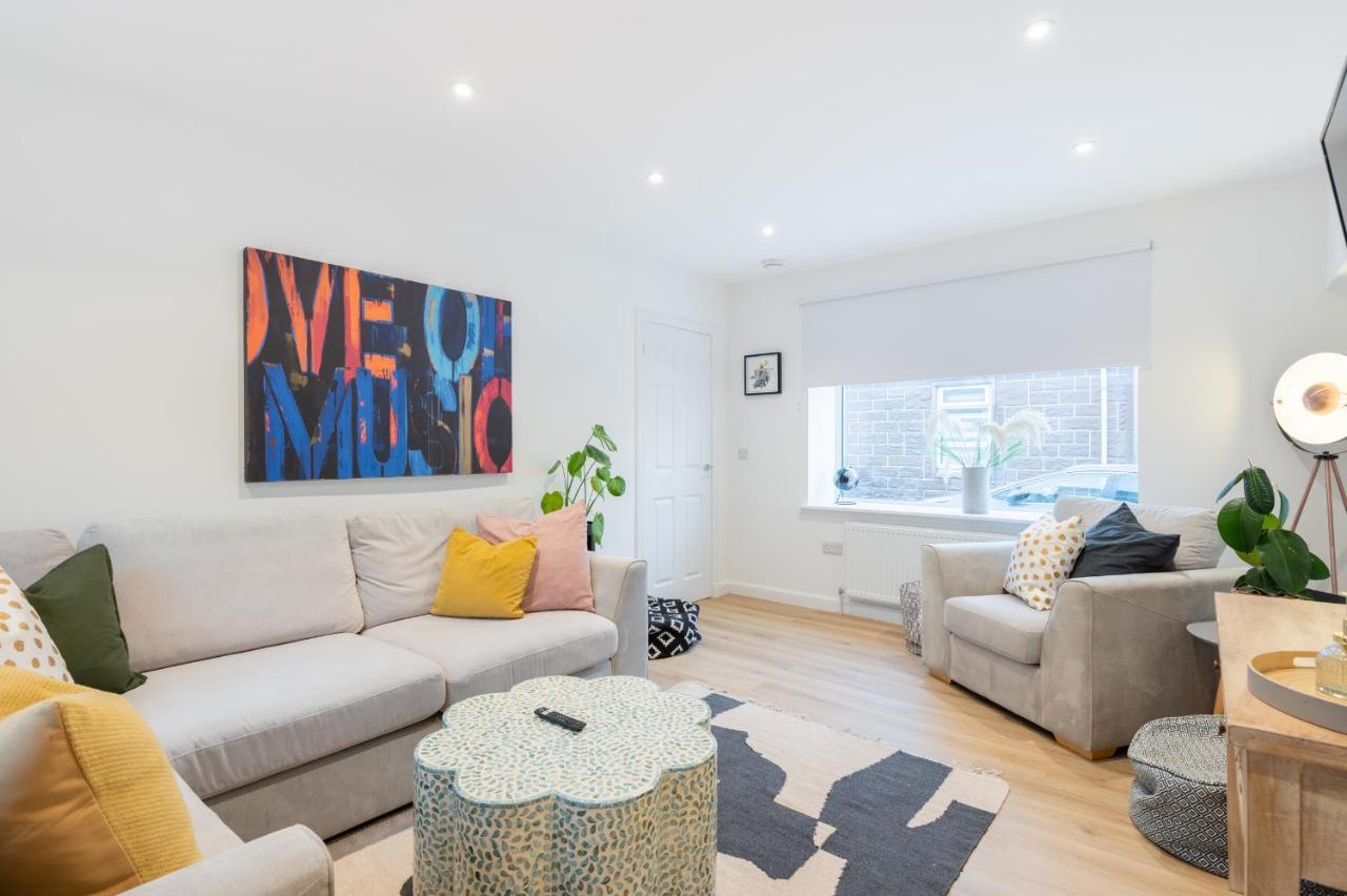 The Pinkish House - 4 Bed Home In The Town Centre Blairgowrie and Rattray Екстериор снимка