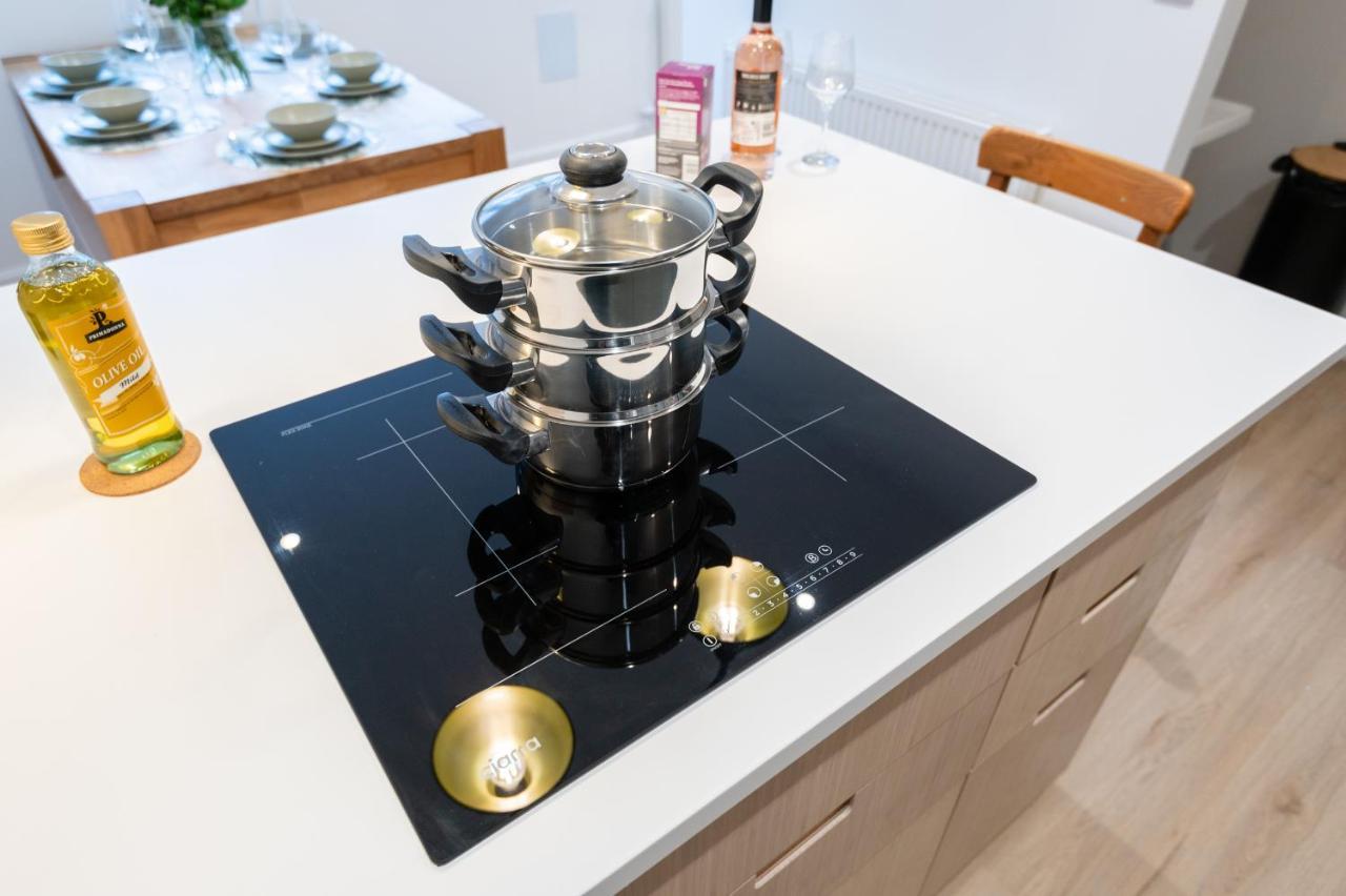 The Pinkish House - 4 Bed Home In The Town Centre Blairgowrie and Rattray Екстериор снимка